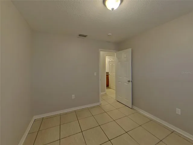 $2,239 | Undisclosed Address, Palmetto, FL 34221