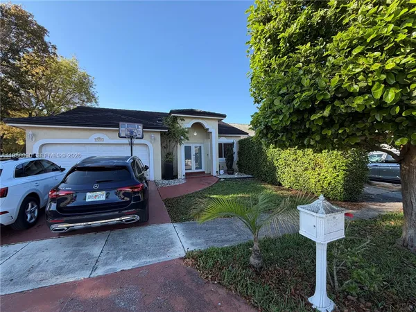 $4,100 | Miami Lakes, Miami Lakes, FL 33018