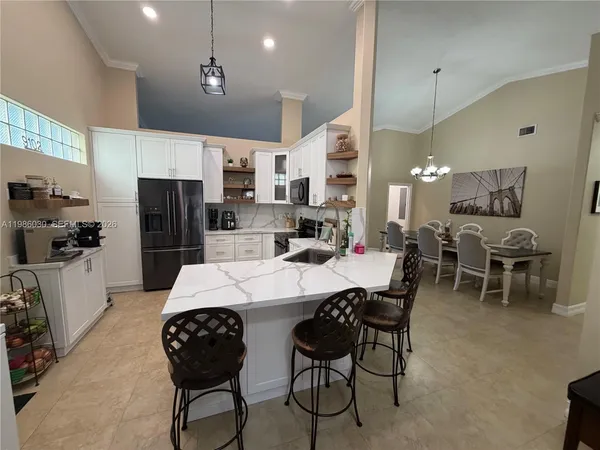 $3,995 | Miami Lakes, Miami Lakes, FL 33018