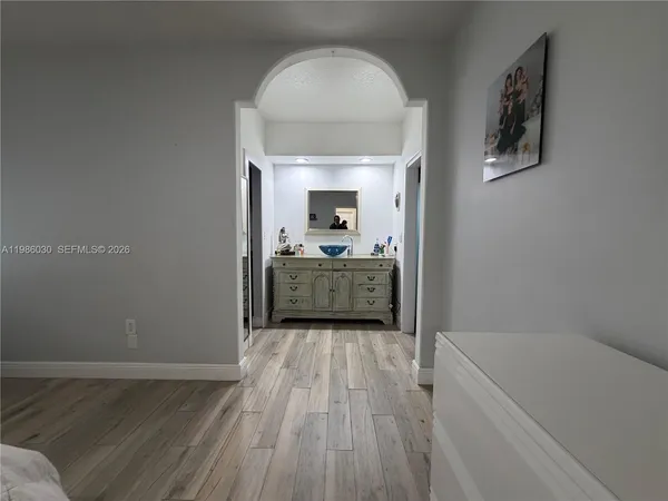 $3,995 | Miami Lakes, Miami Lakes, FL 33018