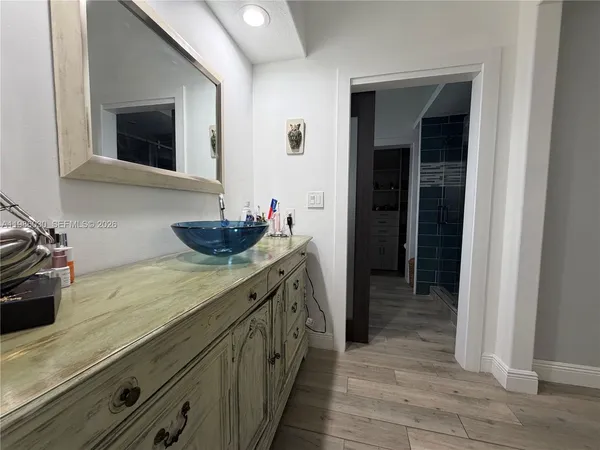 $3,995 | Miami Lakes, Miami Lakes, FL 33018