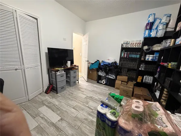 $3,995 | Miami Lakes, Miami Lakes, FL 33018