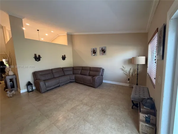 $3,995 | Miami Lakes, Miami Lakes, FL 33018