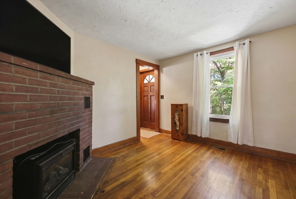 112 South Royalston Road Athol, MA 01331 - Photo 29 of 36