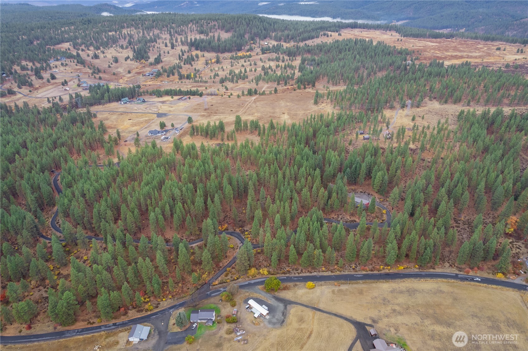 5161 Red Bridge Road Cle Elum, WA 98922 - Photo 33 of 40 a view of lake