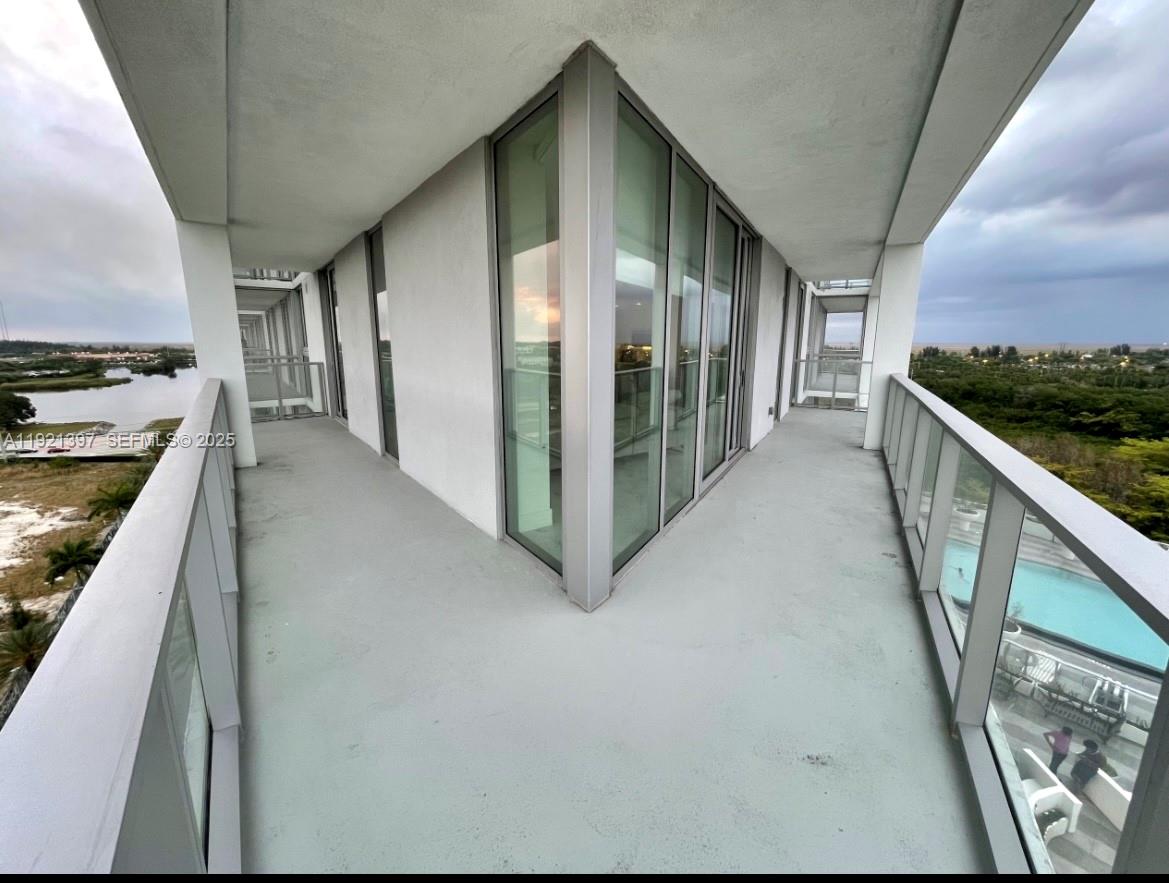2000 Metropica Way, Unit 1009 Sunrise, FL 33323 - Photo 40 of 40