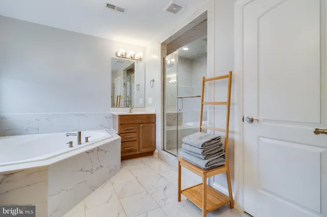 $685,000 | 23098 Town Run Drive, Leonardtown, MD 20650