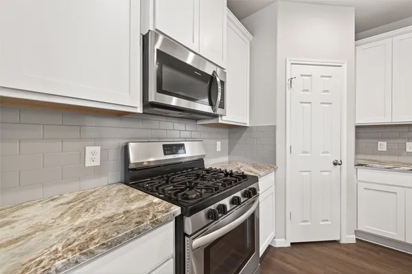 $2,400 | 17727 Chartertree Lane, Tomball, TX 77377