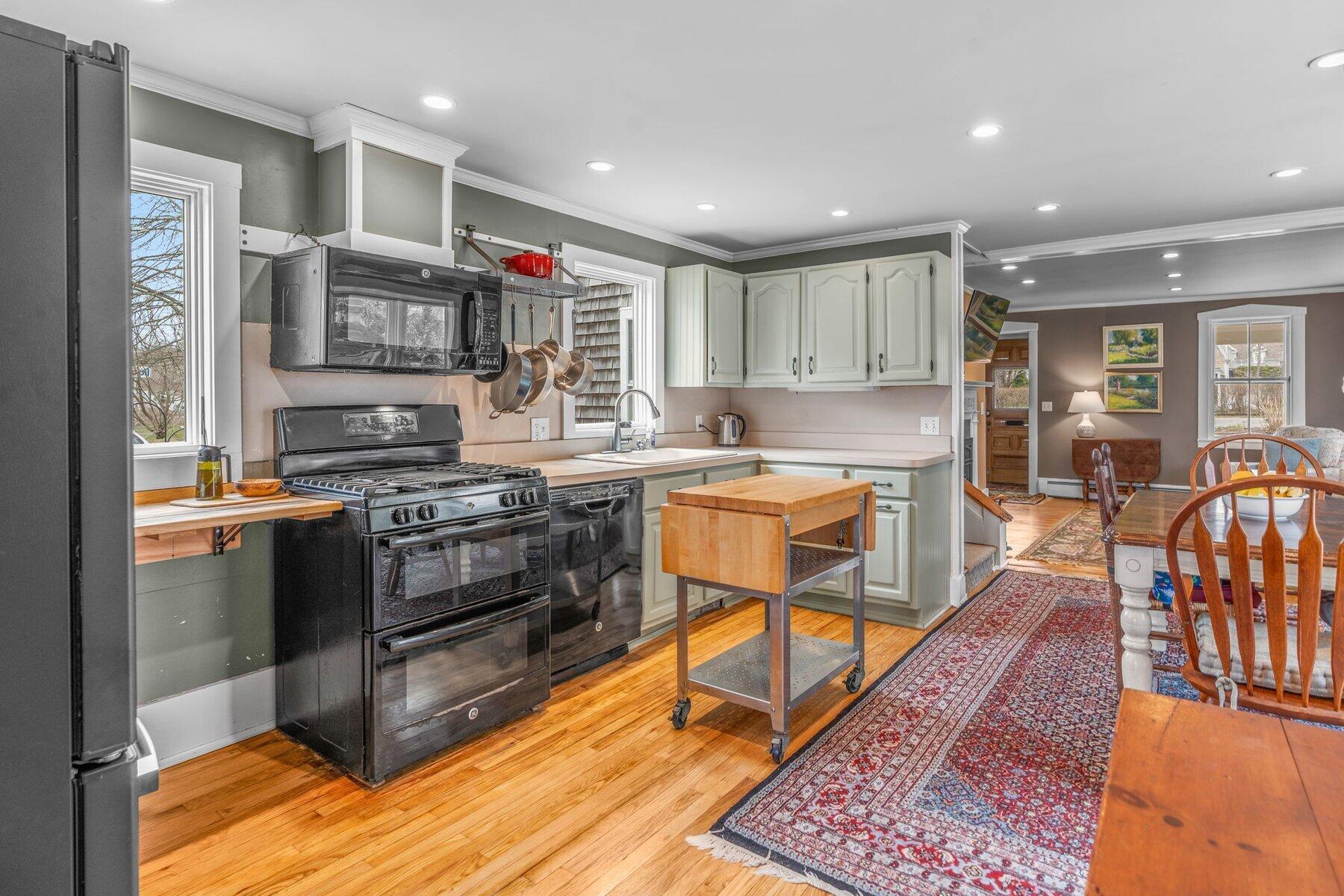 955 Main Street Osterville, MA 02655 - Photo 16 of 51 14-custom-955 Main St Hi Res-5