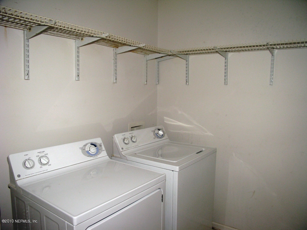 1607 Rustling Drive Fleming Island, FL 32003 - Photo 11 of 21 Laundry Room