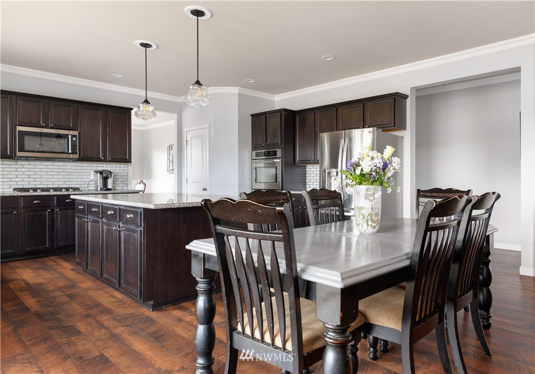1079 Lyle Ridge Circle Oak Harbor, WA 98277 - Photo 12 of 40 Gallery Image 12