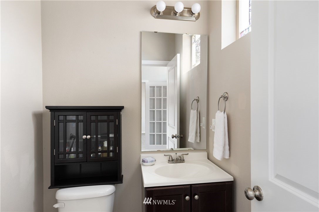 1079 Lyle Ridge Circle Oak Harbor, WA 98277 - Photo 19 of 40 Gallery Image 19
