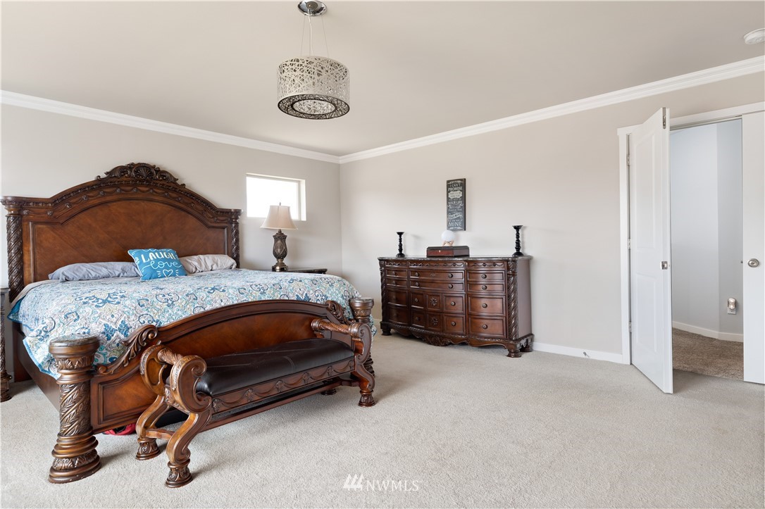 1079 Lyle Ridge Circle Oak Harbor, WA 98277 - Photo 24 of 40 Gallery Image 24