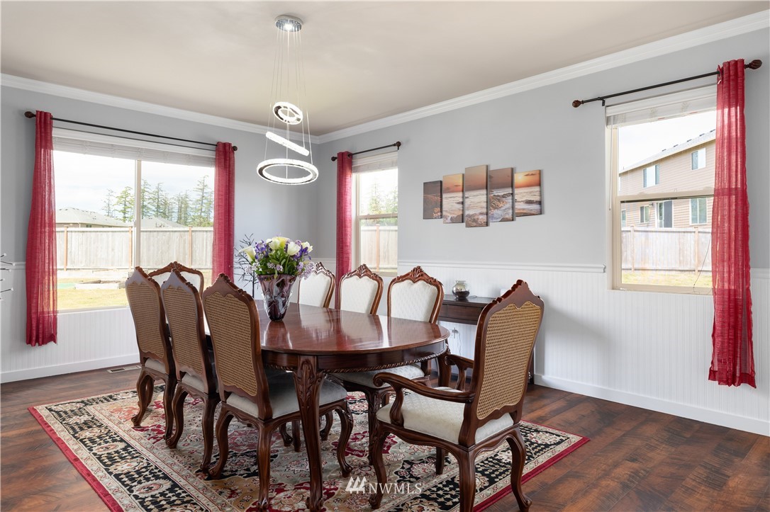 1079 Lyle Ridge Circle Oak Harbor, WA 98277 - Photo 7 of 40 Gallery Image 7