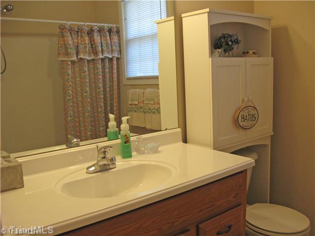 2907 West English Road High Point, NC 27262 - Photo 13 of 16 Other Bath. Full Bath