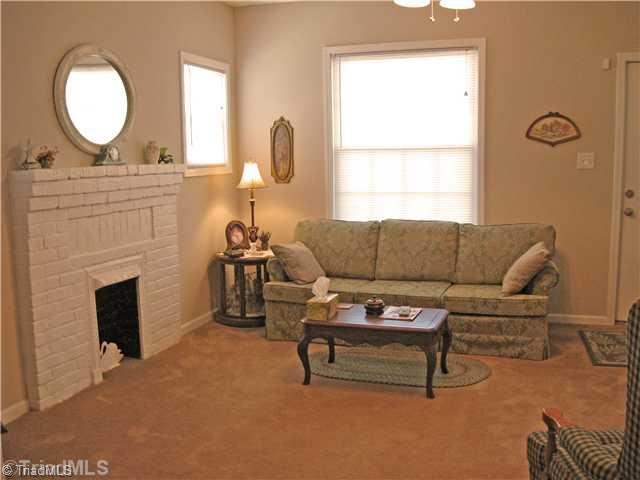 2907 West English Road High Point, NC 27262 - Photo 3 of 16 Living Room.