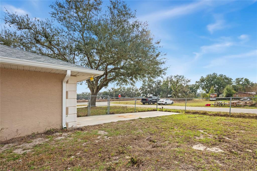 2982 Cr 756a Webster Webster, FL 33597 - Photo 18 of 26 a view of an outdoor space and swimming pool