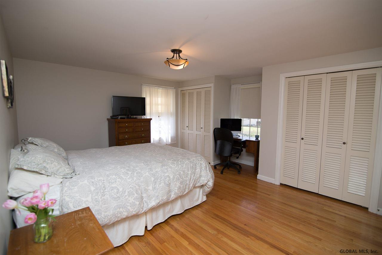 14 Carriage Road Bethlehem, NY 12054 - Photo 12 of 25 Photo 12