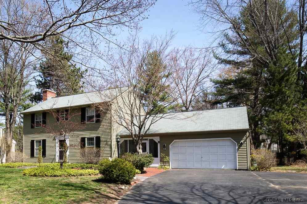 14 Carriage Road Bethlehem, NY 12054 - Photo 2 of 25 Photo 2