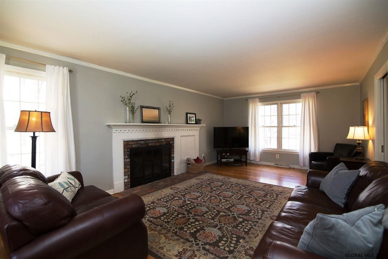 14 Carriage Road Bethlehem, NY 12054 - Photo 3 of 25 Photo 3