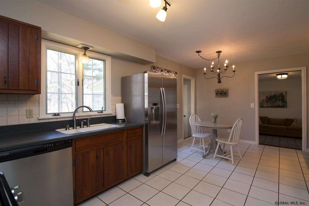 14 Carriage Road Bethlehem, NY 12054 - Photo 7 of 25 Photo 7