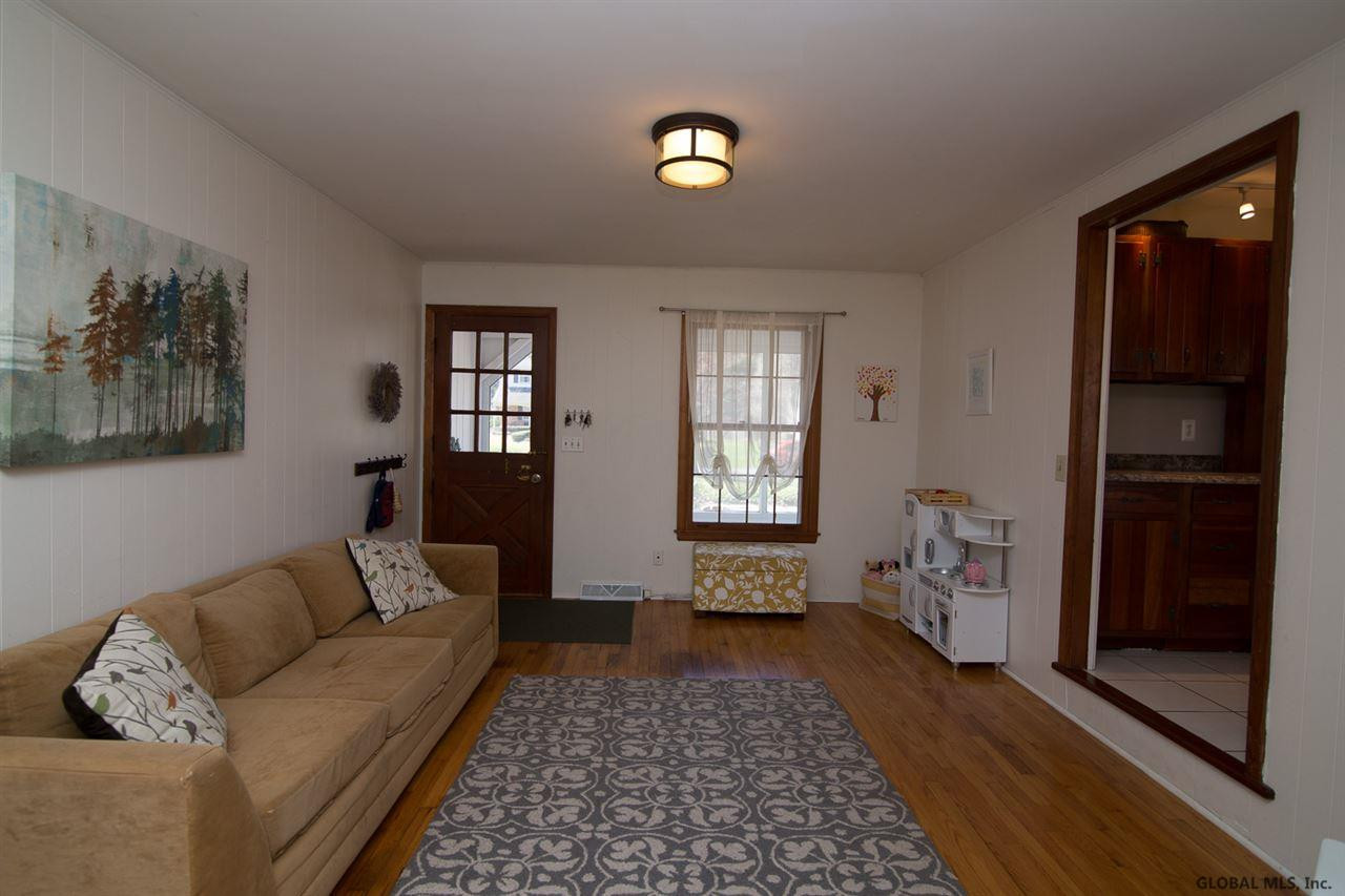 14 Carriage Road Bethlehem, NY 12054 - Photo 10 of 25 Photo 10