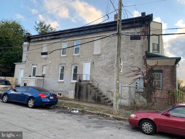 6900 Paschall Avenue Philadelphia, PA 19142 - Photo 2 of 12