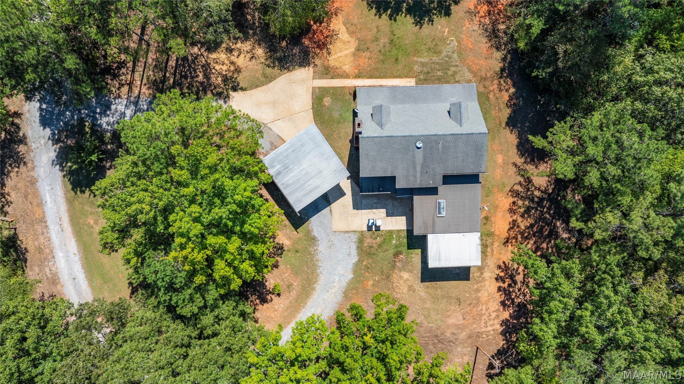 1221 Old Rdg Road East Prattville, AL 36066 - Photo 3 of 38 Gallery Image 3