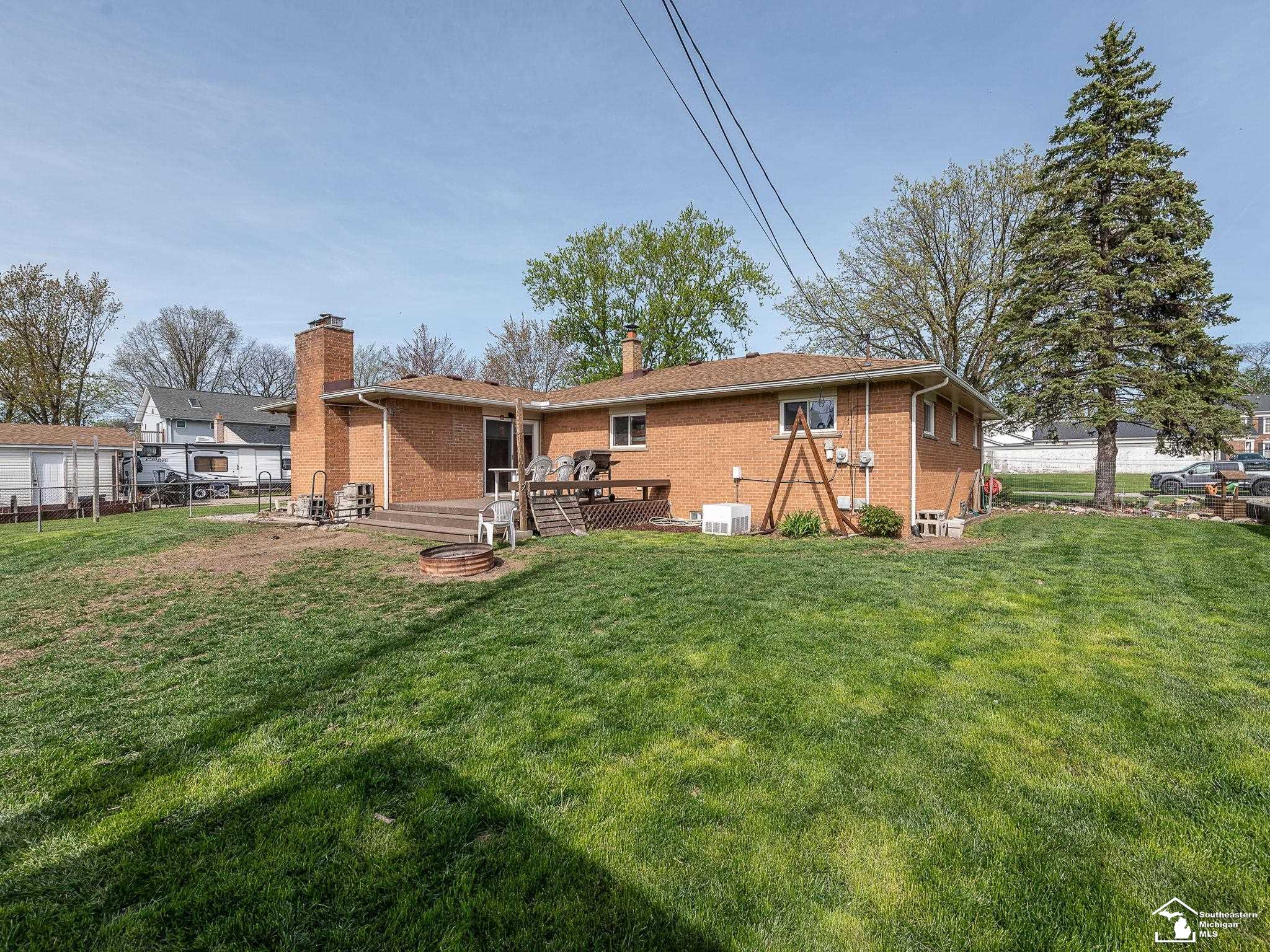 25144 Reeck Road Woodhaven, MI 48183 - Photo 30 of 31