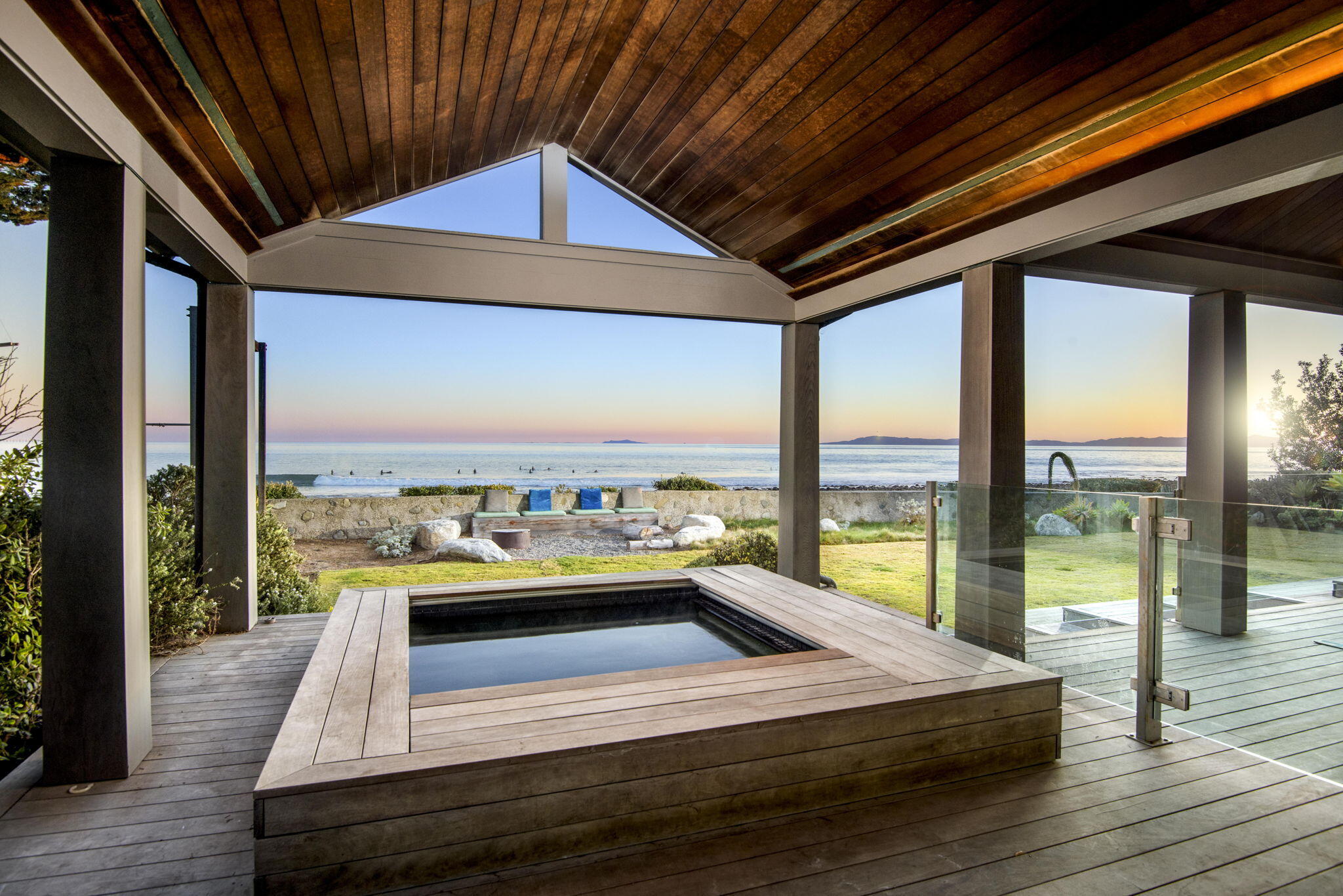 8096 Puesta Del Sol Carpinteria, CA 93013 - Photo 16 of 38