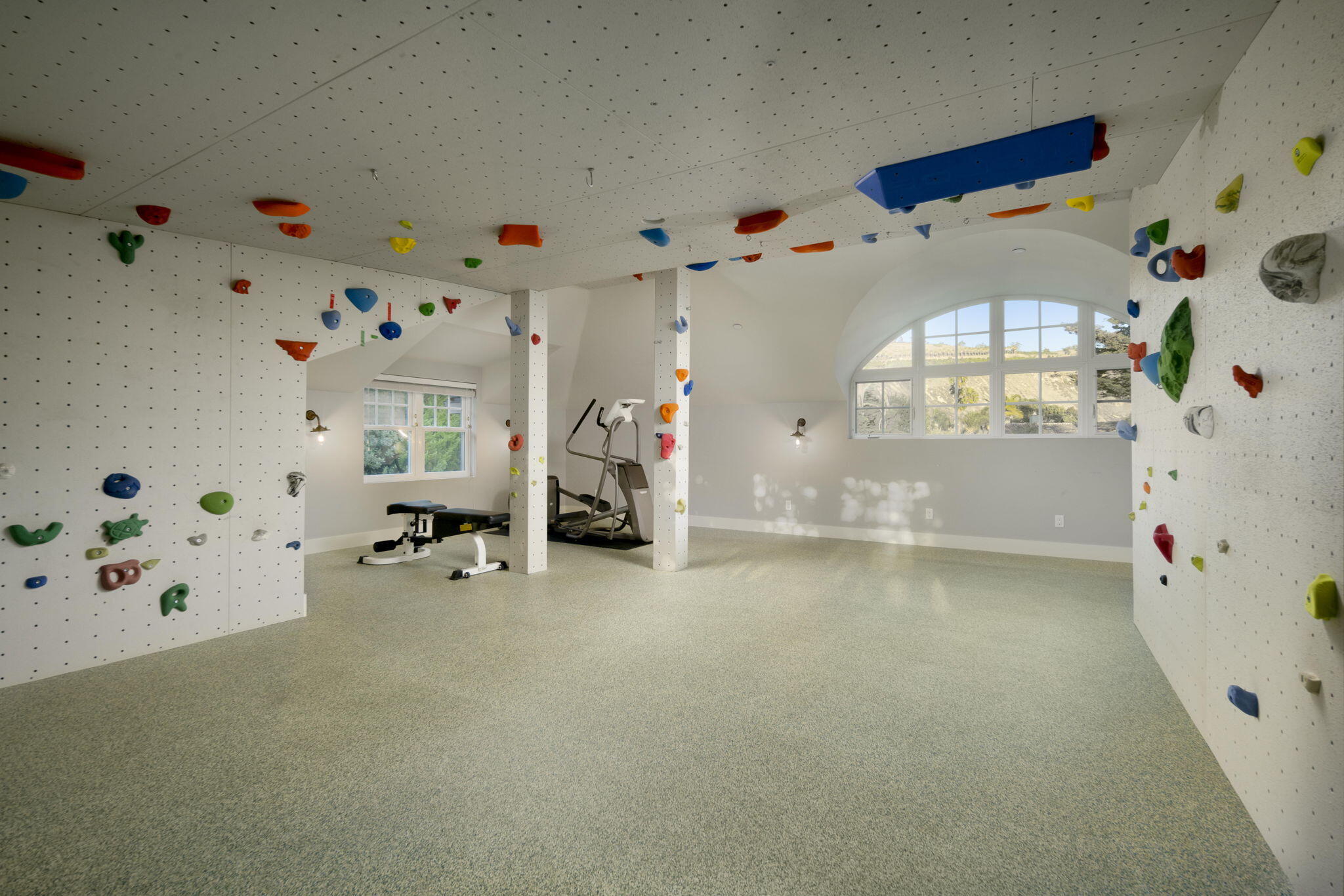 8096 Puesta Del Sol Carpinteria, CA 93013 - Photo 32 of 38 a view of a livingroom with toys