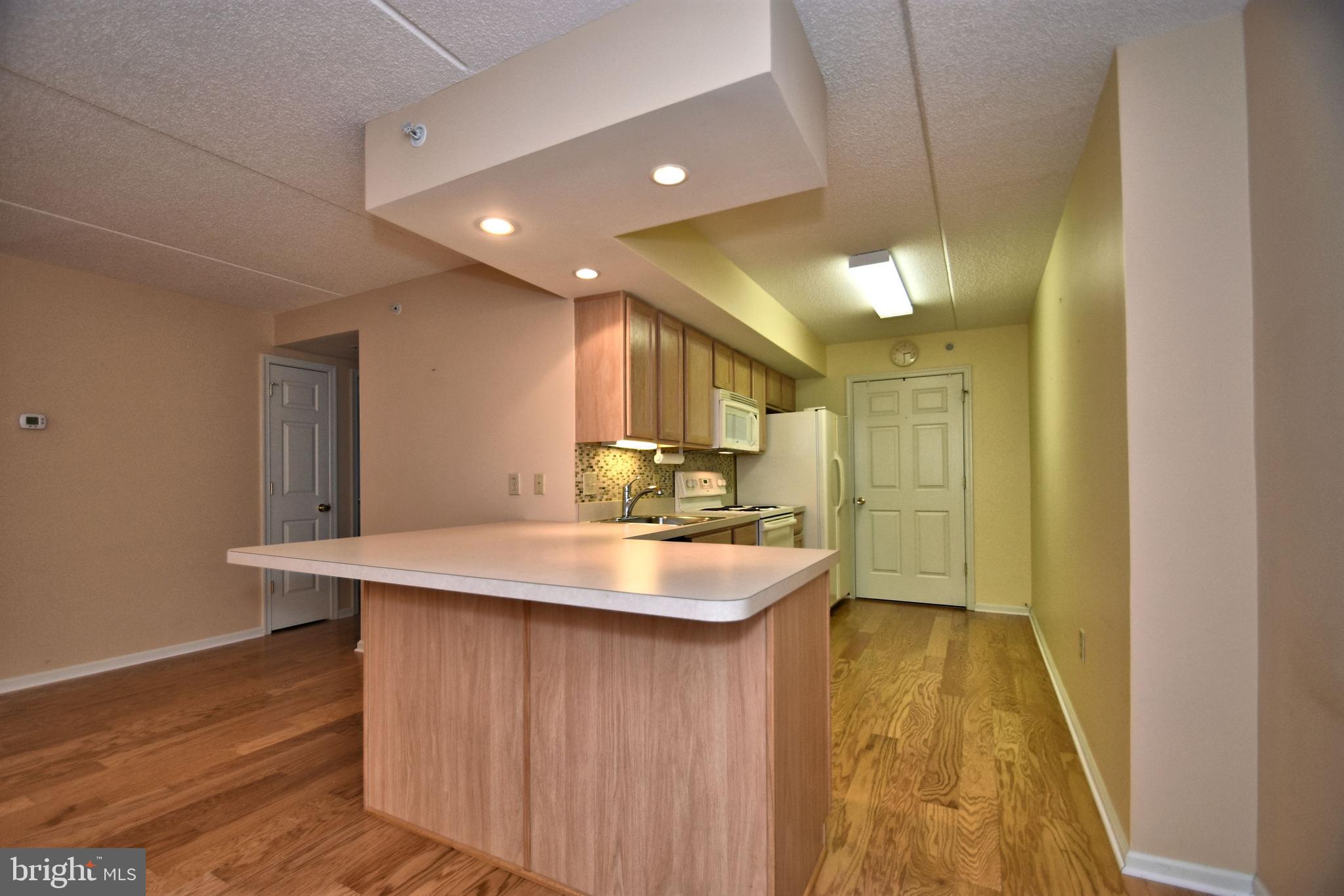 605 Brandon Road Norristown, PA 19403 - Photo 6 of 32 Gallery Image 6