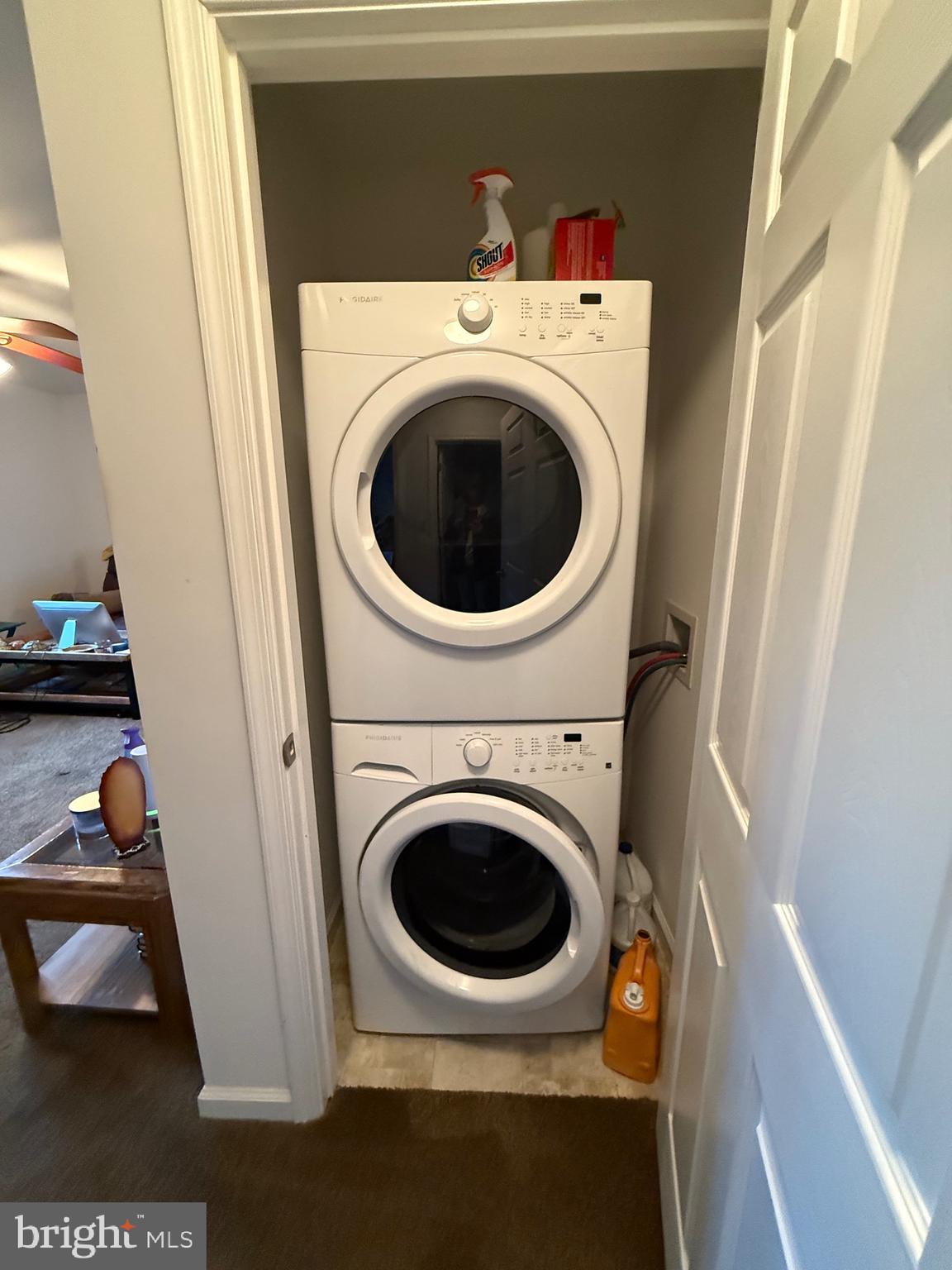 722 Oak Hill Road Berkeley Springs, WV 25411 - Photo 8 of 16 a utility room with dryer and washer