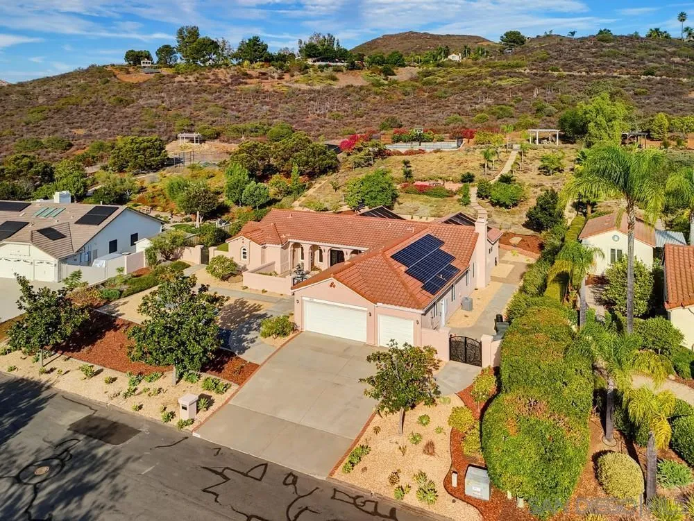 14326 Sandhill Road Poway, CA 92064 - Photo 55 of 75 Gallery Image 55
