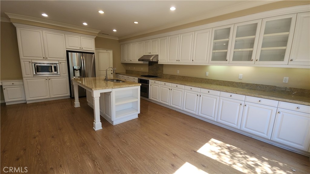 32 Loquat Irvine, CA 92618 - Photo 11 of 45