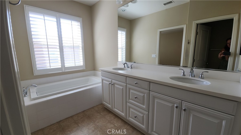 32 Loquat Irvine, CA 92618 - Photo 39 of 45