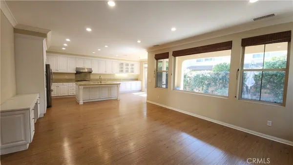 $4,800 | 32 Loquat, Irvine, CA 92618