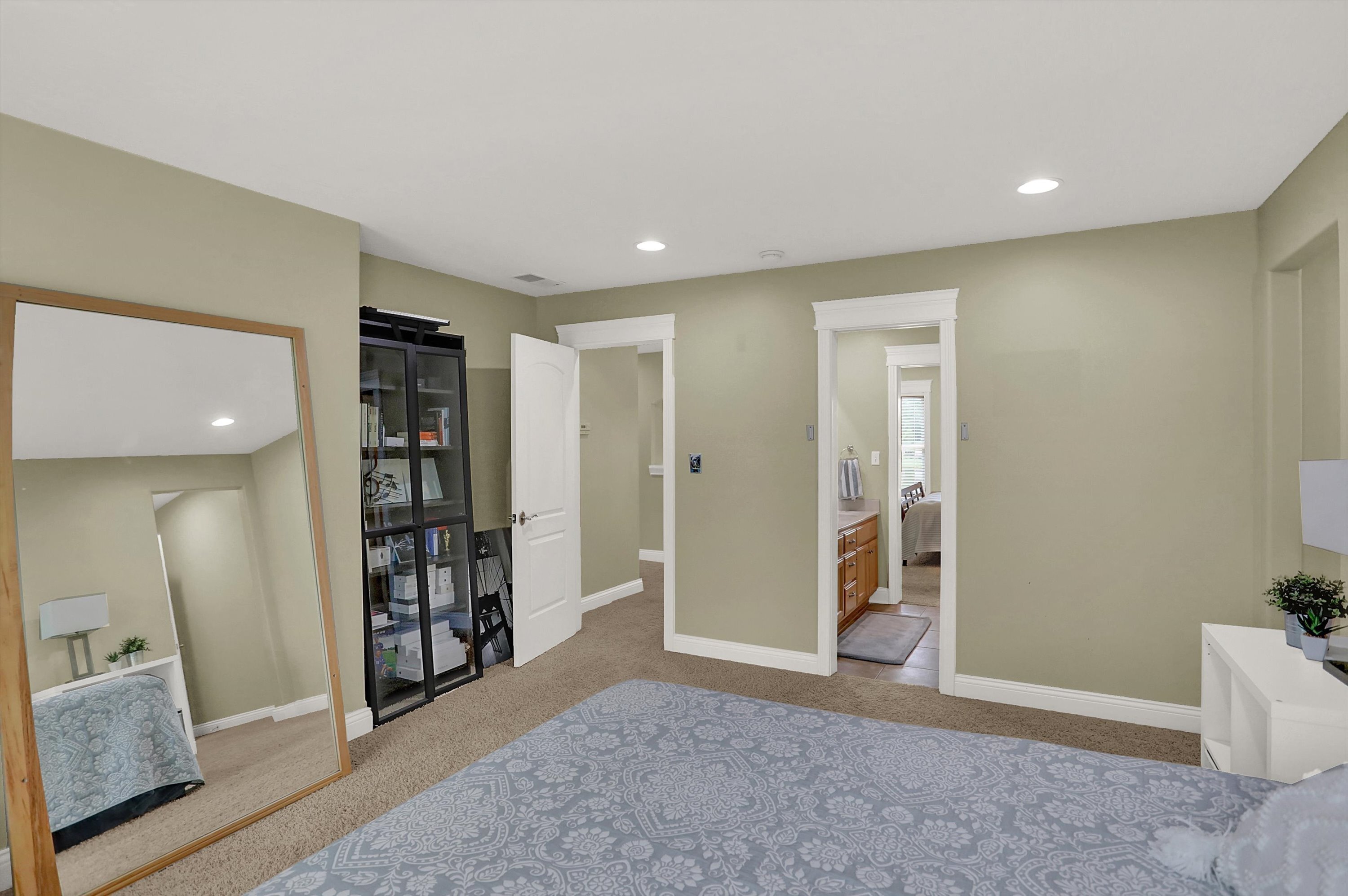 3204 Woodland Ridge Columbus, IN 47201 - Photo 26 of 66 Gallery Image 26
