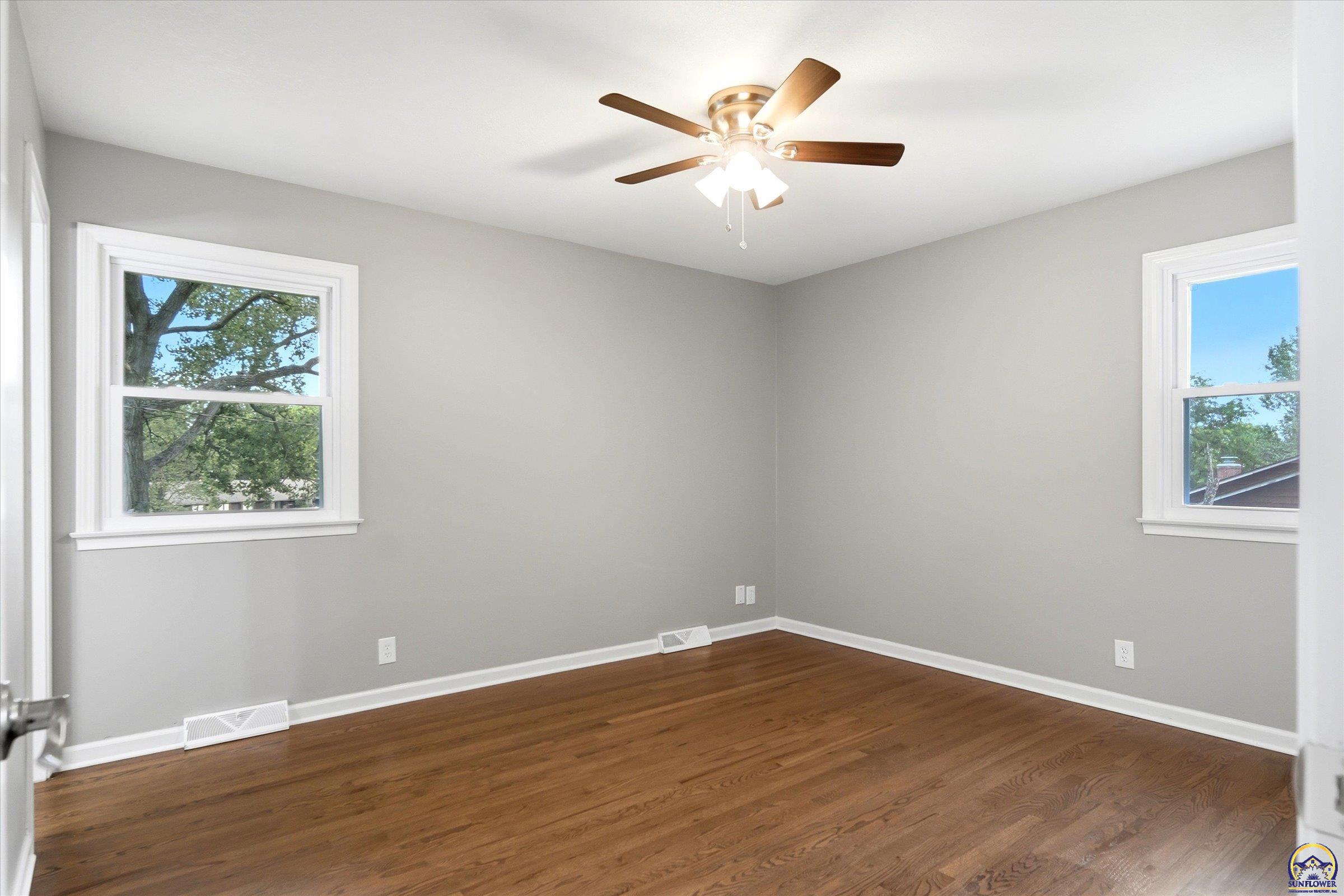4625 Northwest Brickyard Road Topeka, KS 66618 - Photo 16 of 53