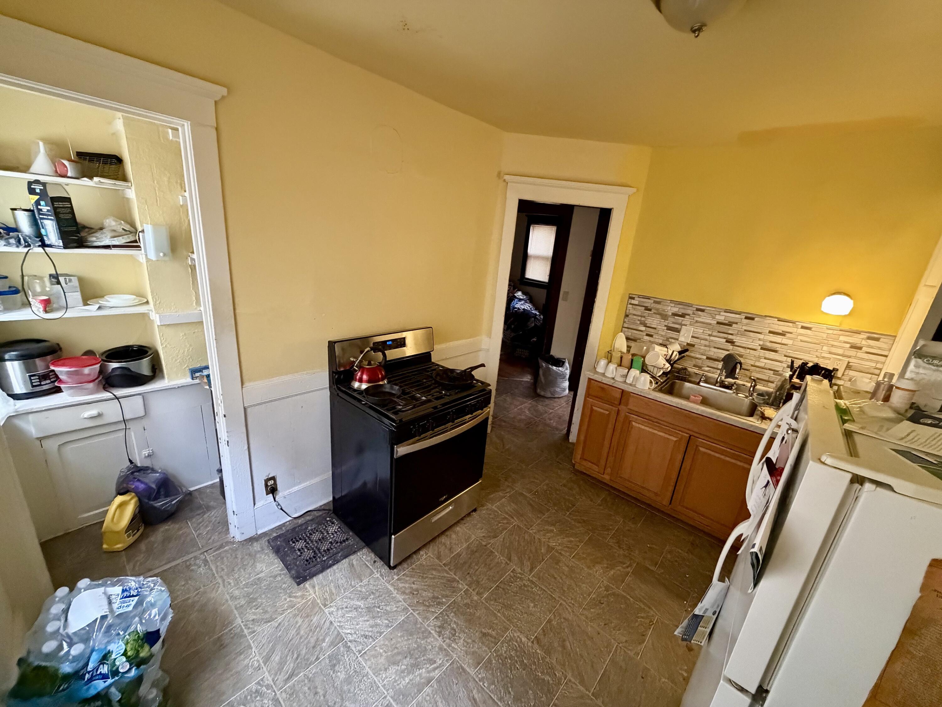 2106 North 42nd Street, Unit 2108 Milwaukee, WI 53208 - Photo 6 of 10 Lower Kitchen