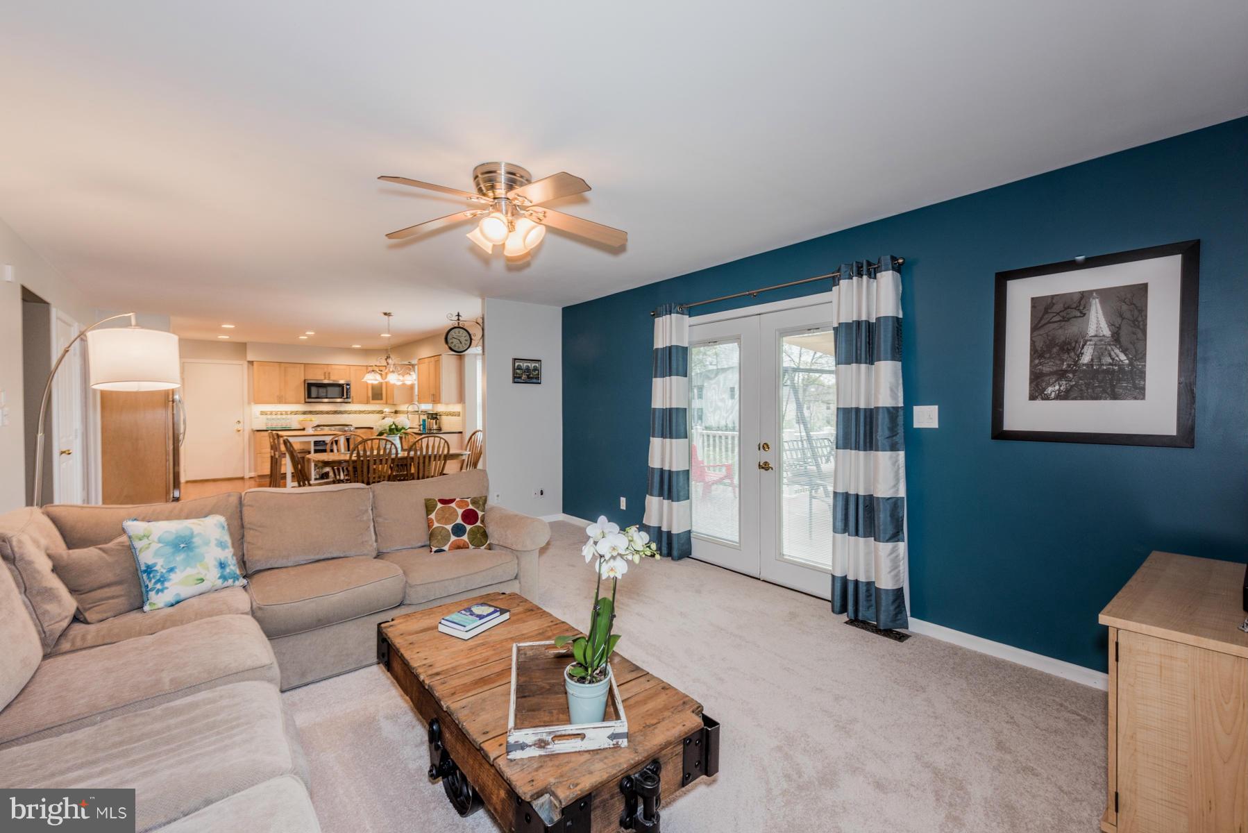 6716 Hunter Road Elkridge, MD 21075 - Photo 14 of 30 Family Room