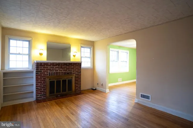 $350,000 | 230 North Beaumont Avenue, Baltimore, MD 21228