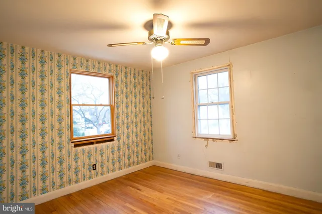 $350,000 | 230 North Beaumont Avenue, Baltimore, MD 21228