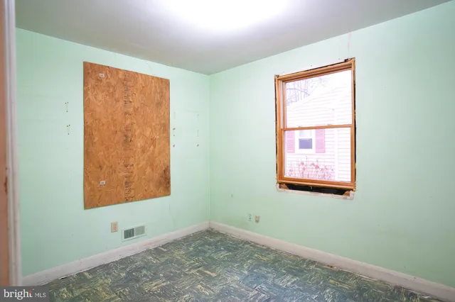 $350,000 | 230 North Beaumont Avenue, Baltimore, MD 21228