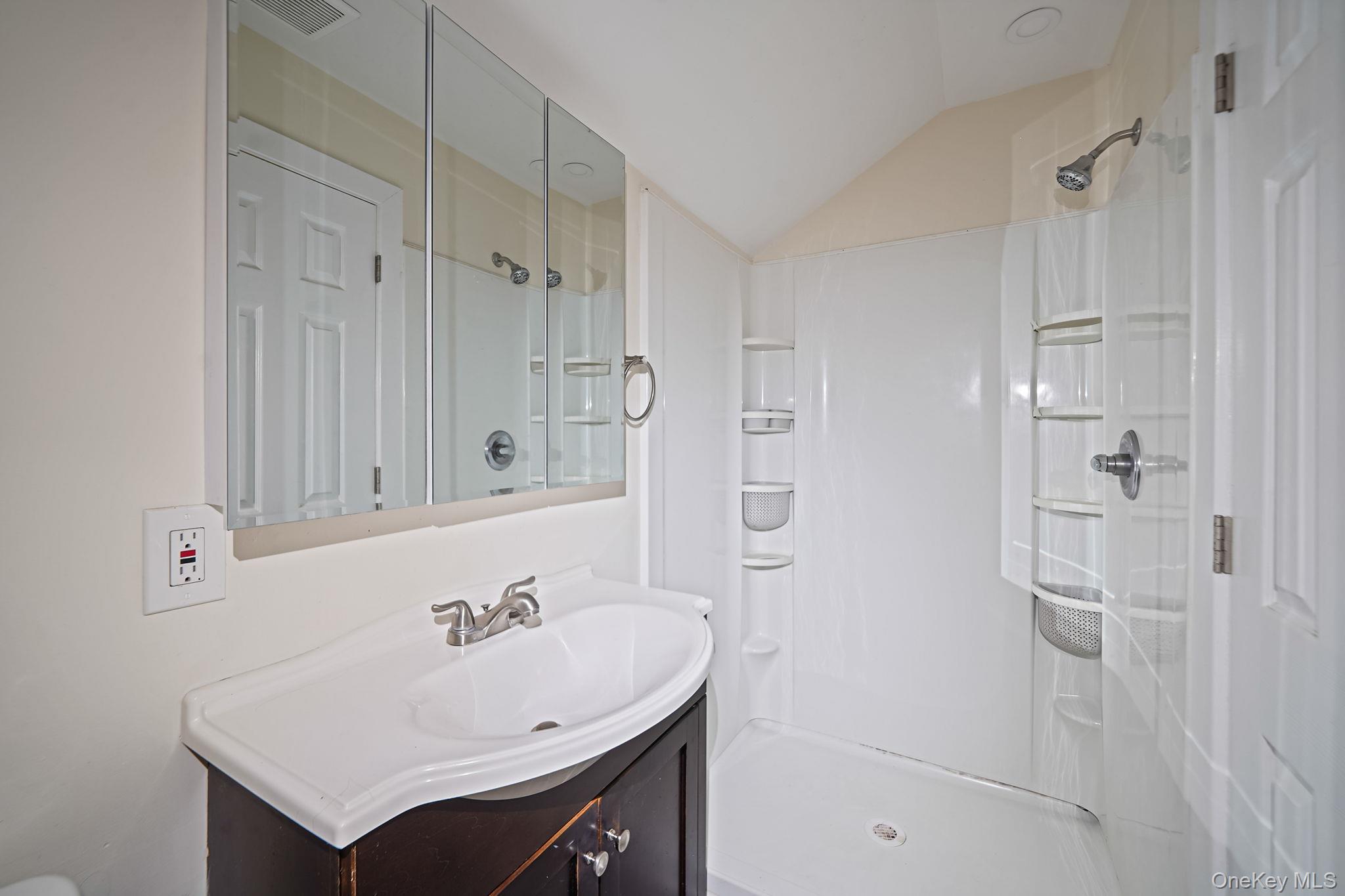 65 Woodlawn Road Rocky Point, NY 11778 - Photo 18 of 25