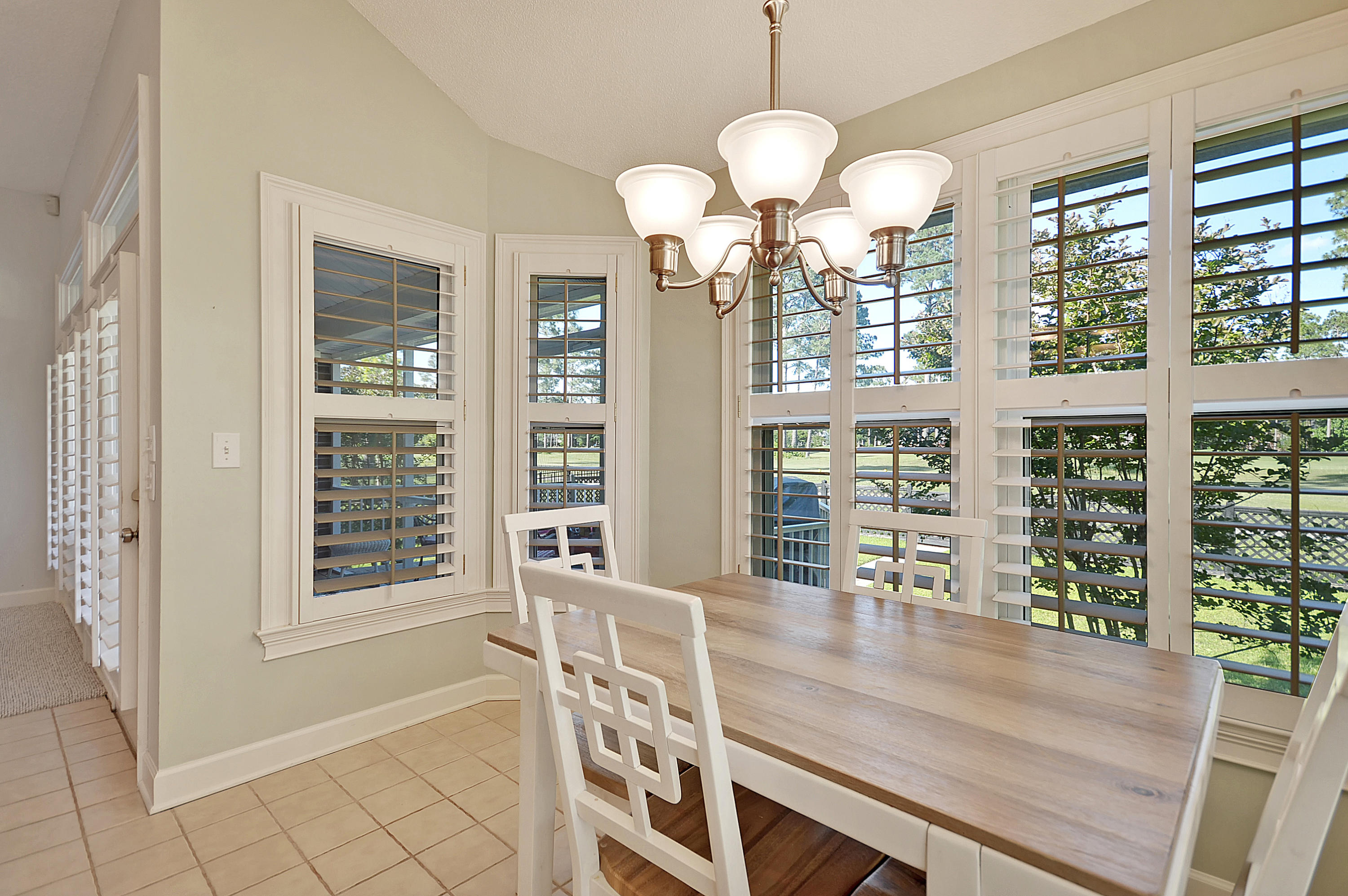 202 Kilarney Road Summerville, SC 29483 - Photo 12 of 30 DSC_0428_DSC_0435 copy