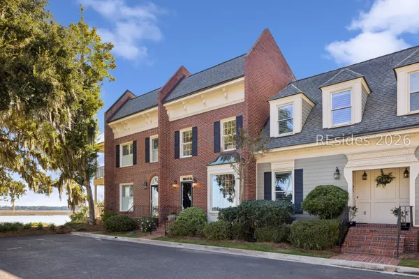 $679,000 | 895 Ribaut Road, Unit 2, Beaufort, SC 29902