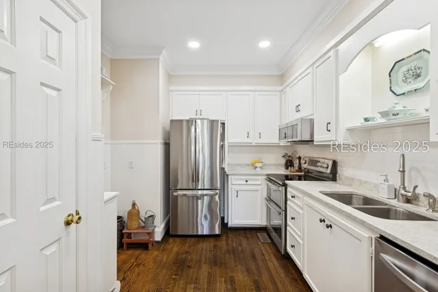 $679,000 | 895 Ribaut Road, Unit A2, Beaufort, SC 29902