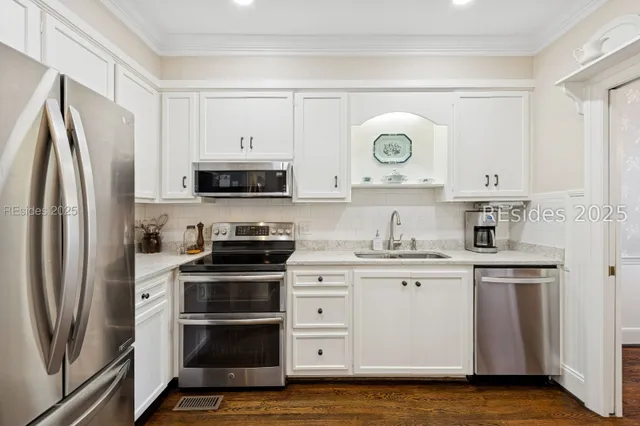 $679,000 | 895 Ribaut Road, Unit A2, Beaufort, SC 29902