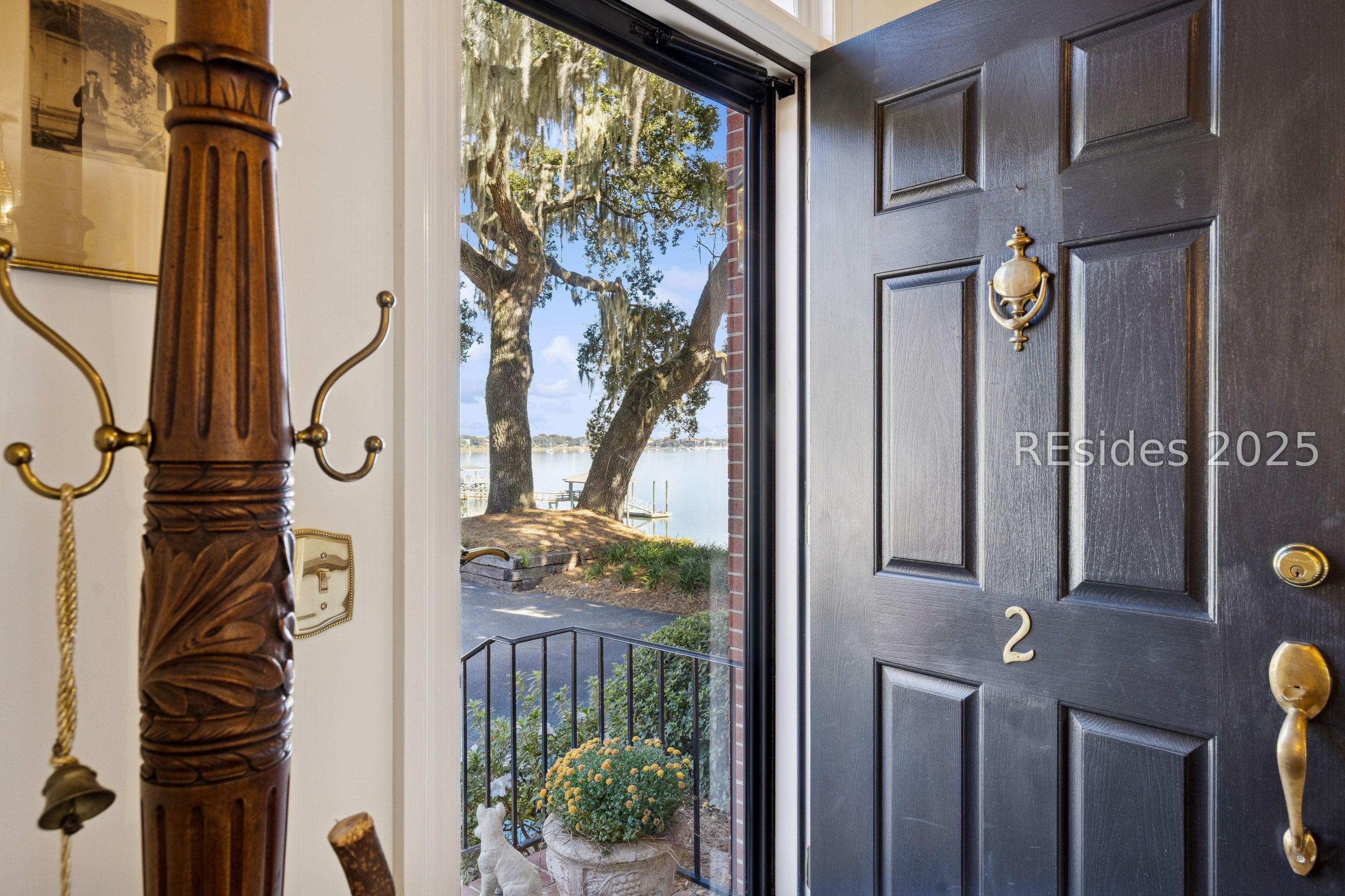 895 Ribaut Road, Unit 2 Beaufort, SC 29902 - Photo 5 of 44